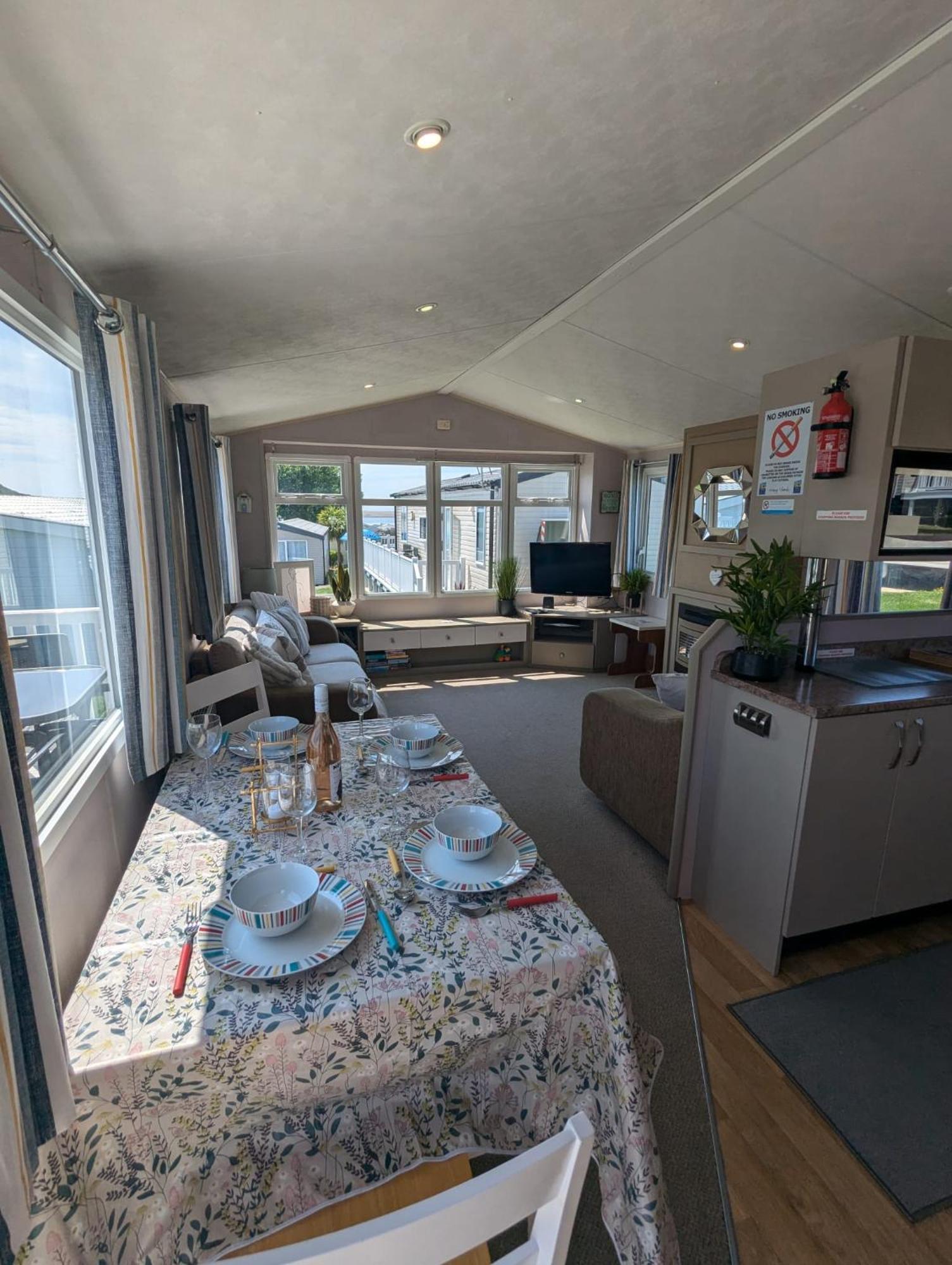 Lovely Family Dog Friendly Caravan On Littlesea Holiday Park Weymouth Haven Wyke Regis Ngoại thất bức ảnh